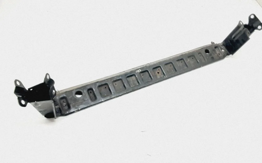 Bottom radiator support slam panel – Volvo S80 (2007-2013)