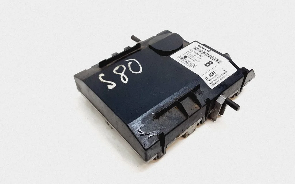 GPS navigation control unit/module – Volvo S80 (2007-2013)