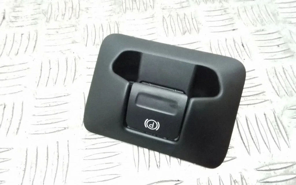 Hand parking brake switch – Volvo XC60 (2017-)
