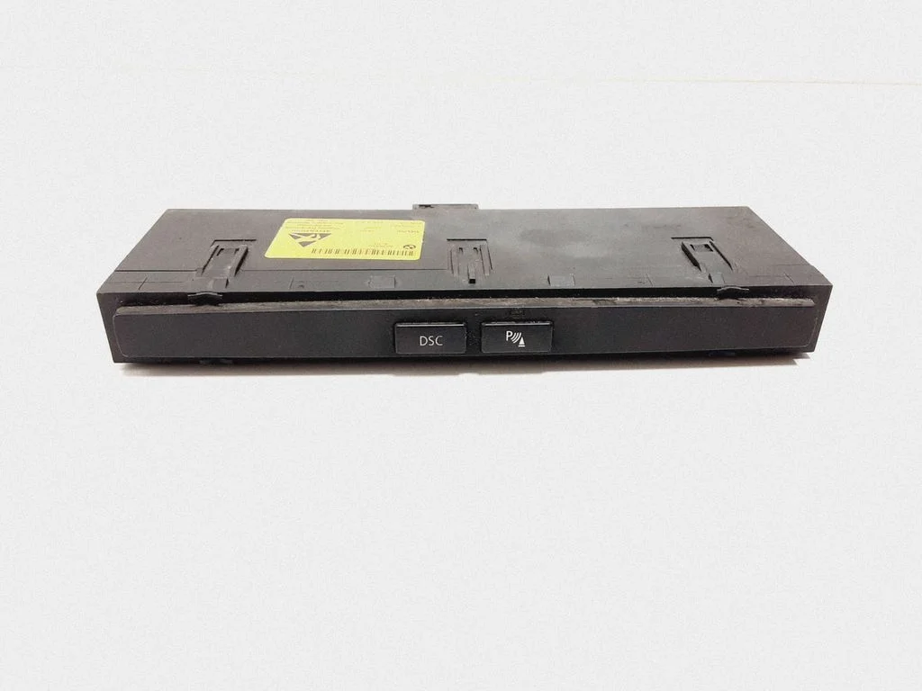 Parking (PDC) sensor switch – BMW 5 Series E60 E61 (2004-2010)