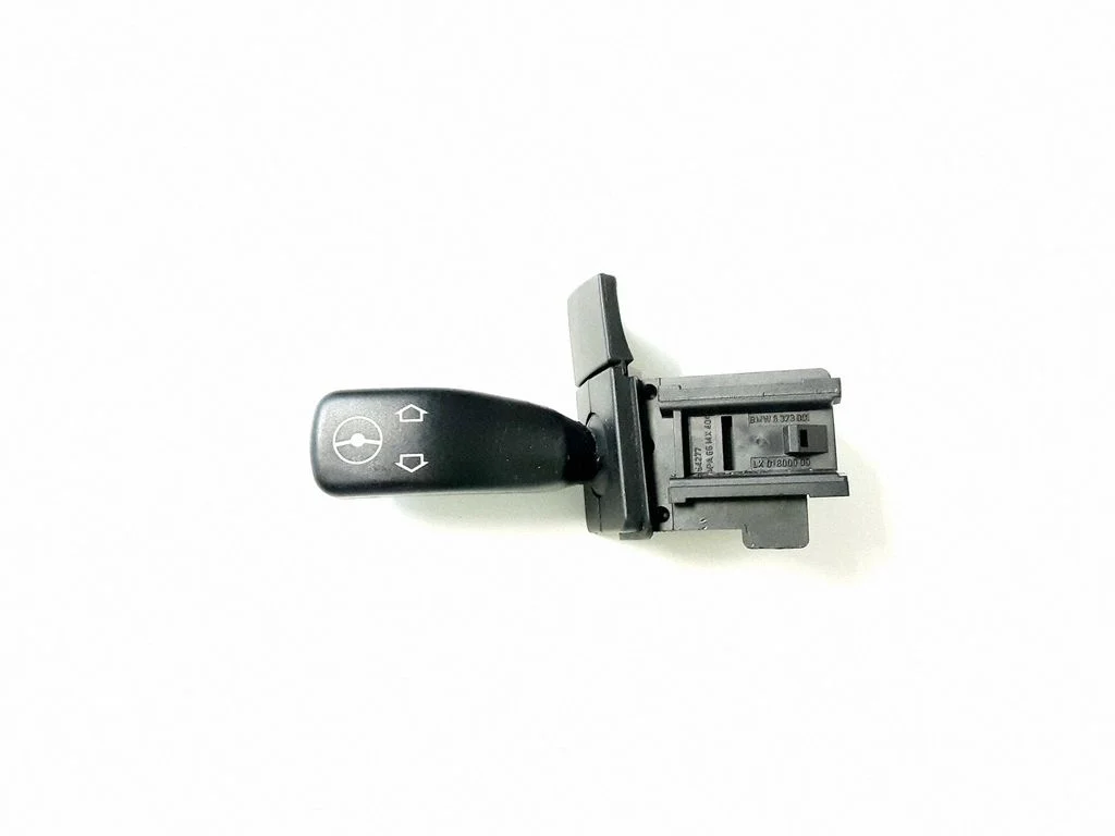 Steering wheel adjustment handle/lever – BMW X5 E53 (1999-2006)
