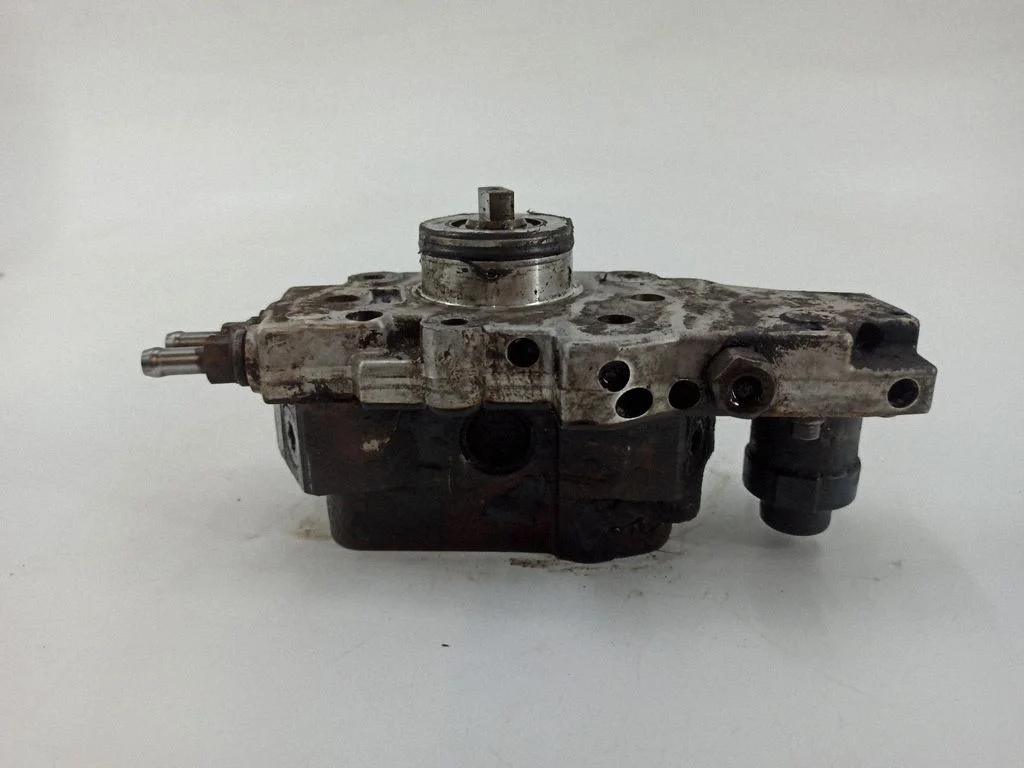 Fuel injection high pressure pump 1037