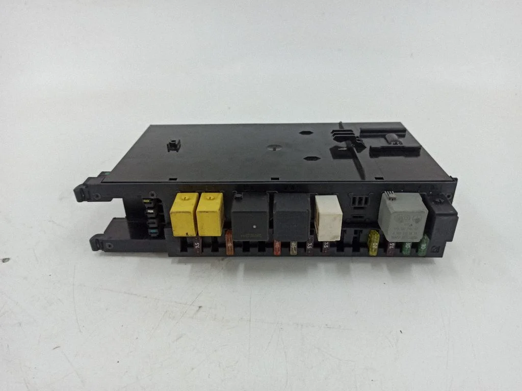 Fuse box set 2035454701