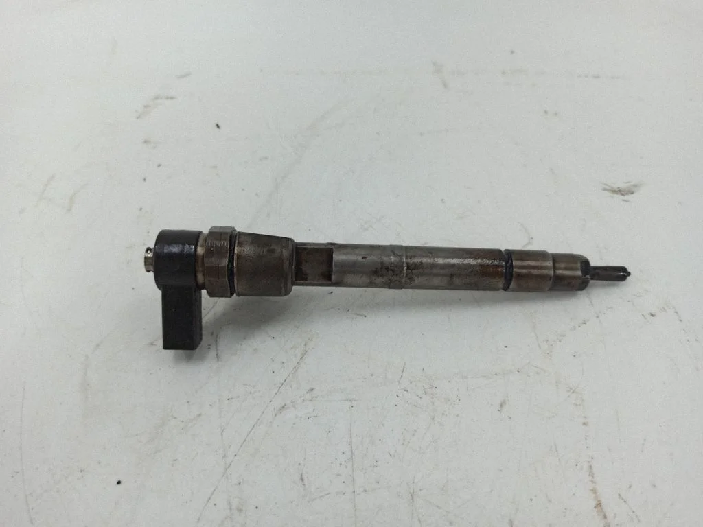 Fuel injector A6480700181