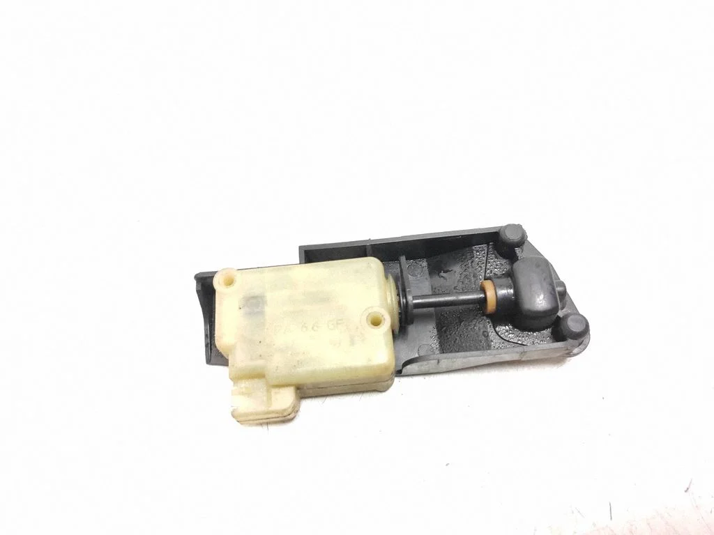 Central locking motor – Volvo XC90 (2003-2006)