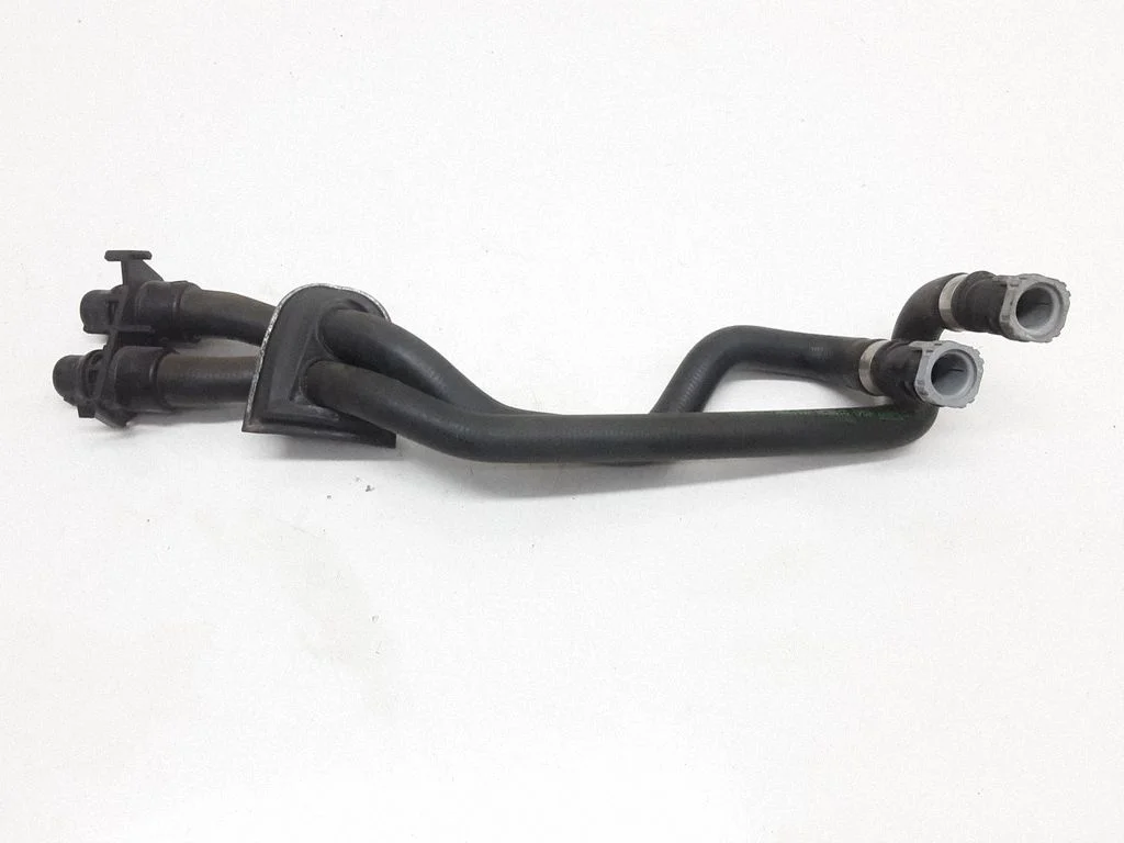 Küttekeha radiaatori toru / voolik – Volvo XC60 (2009-2013)