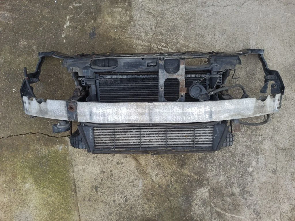 Radiator support slam panel A2035001793