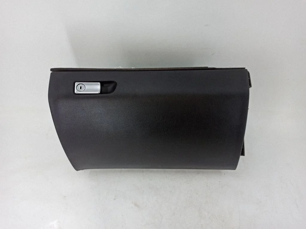 Glove box A1666800191