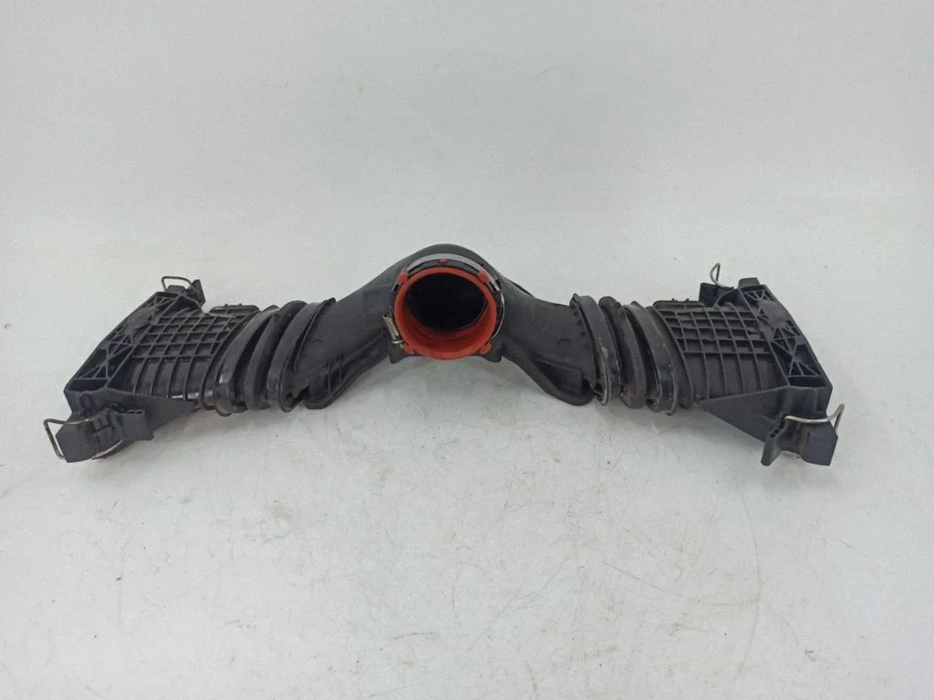 Turbo air intake inlet pipe/hose – Mercedes-Benz ML-Class W166 (2012-2017)