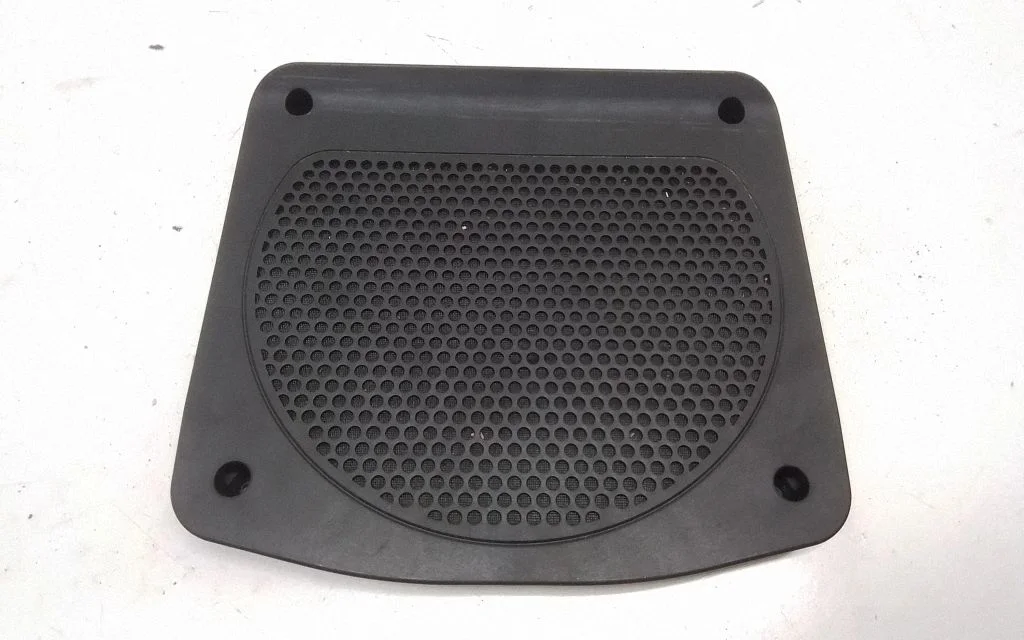 Subwoofer grill/trim – BMW 3 Series GT F34 (2013-2017)
