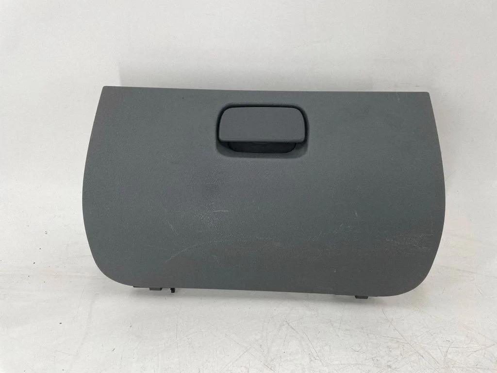 Glove box lid/cover – Mercedes-Benz Vito Viano W639 (2003-2014)