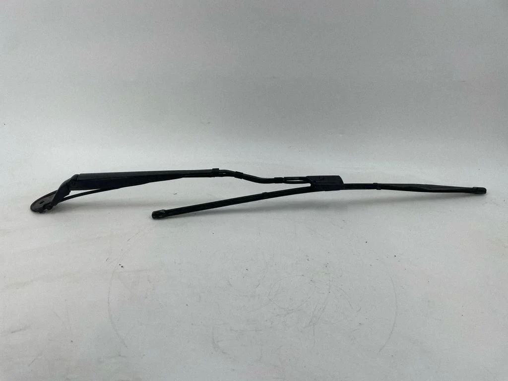 Front wiper blade arm – Renault Megane Mégane Renault Sport III (IV Based) (2017-2023)