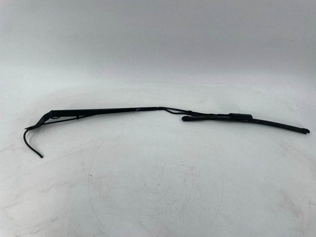 Front wiper blade arm 288866890R