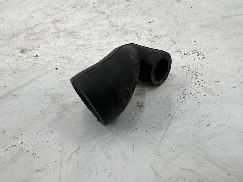 EGR-klapi toru (-d)/ voolik (-ud) – Mercedes-Benz R-klass W251 (2005-2013)