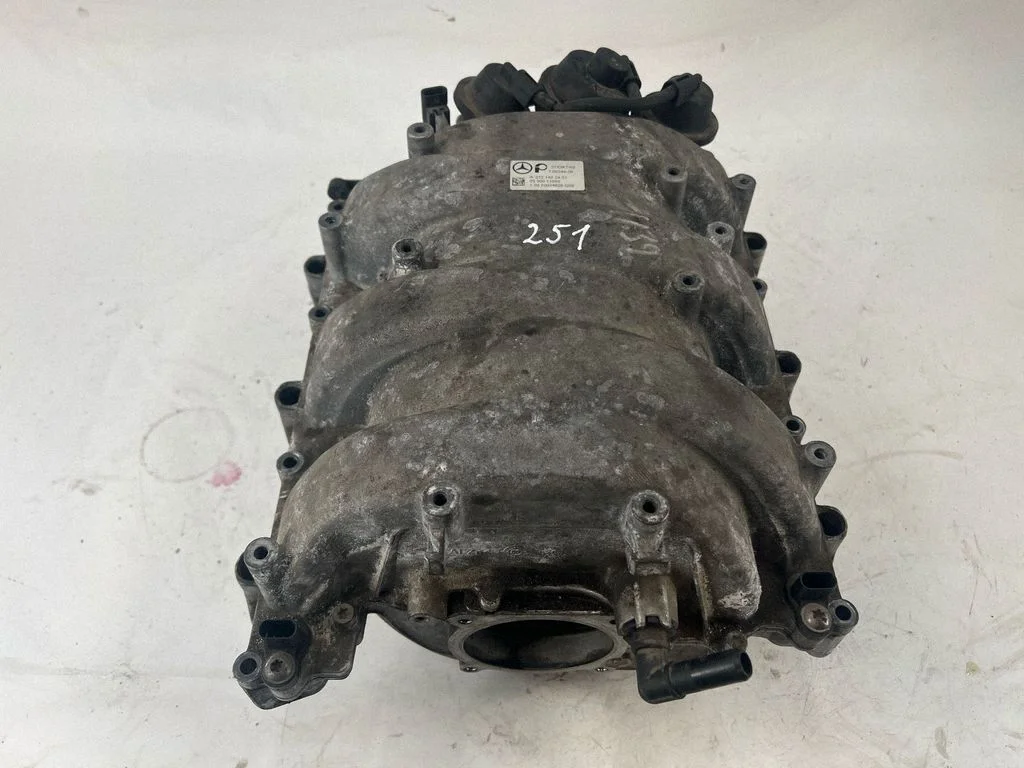 Sisselaskekollektor A2721402401