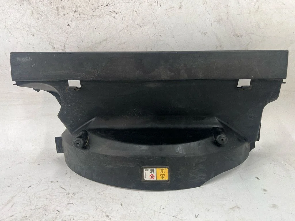 Muu mootoriruumi osa PGK500084