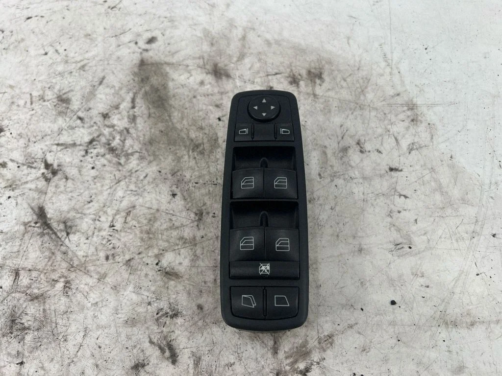 Elektriaknate lüliti A2518200210