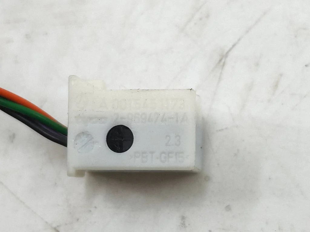 Pozostałe przewody i wiązki A0015451173