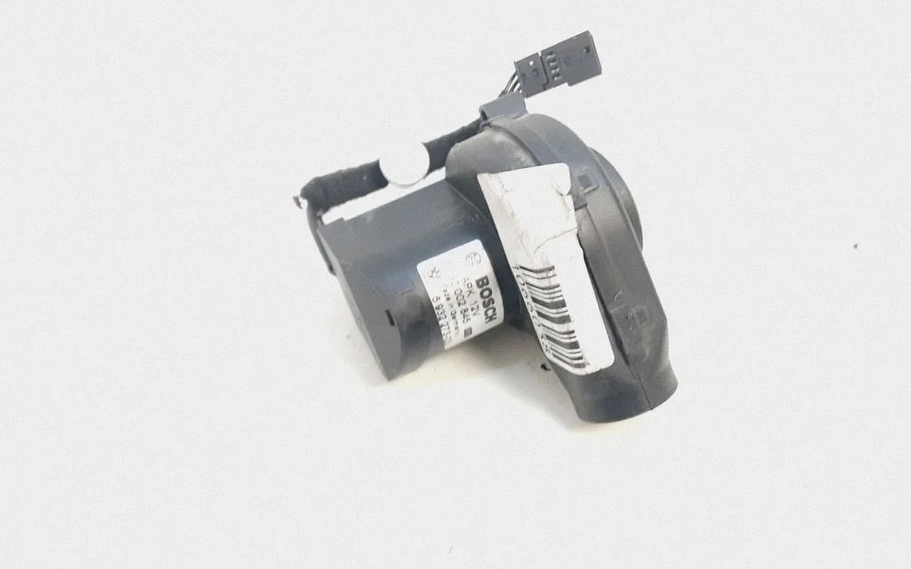 Engine control unit/module fan – BMW 7 Series E65 E66 (2001-2008)