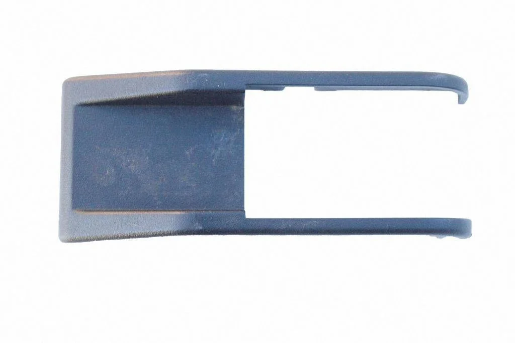 Rear seat rail trim cover – Mercedes-Benz R-Class W251 (2005-2013)