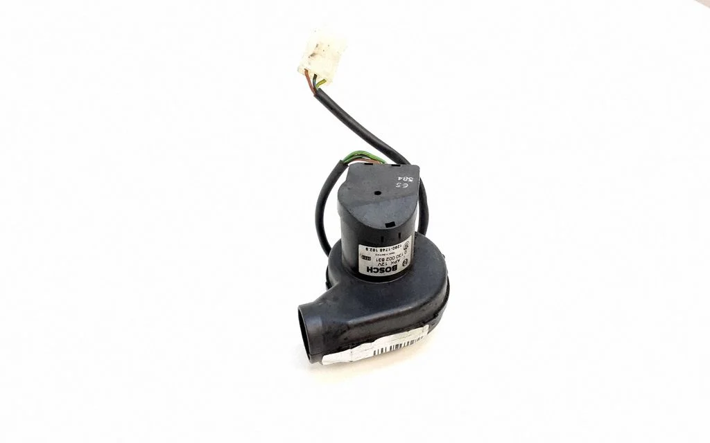 Engine control unit/module fan – BMW X5 E53 (1999-2006)