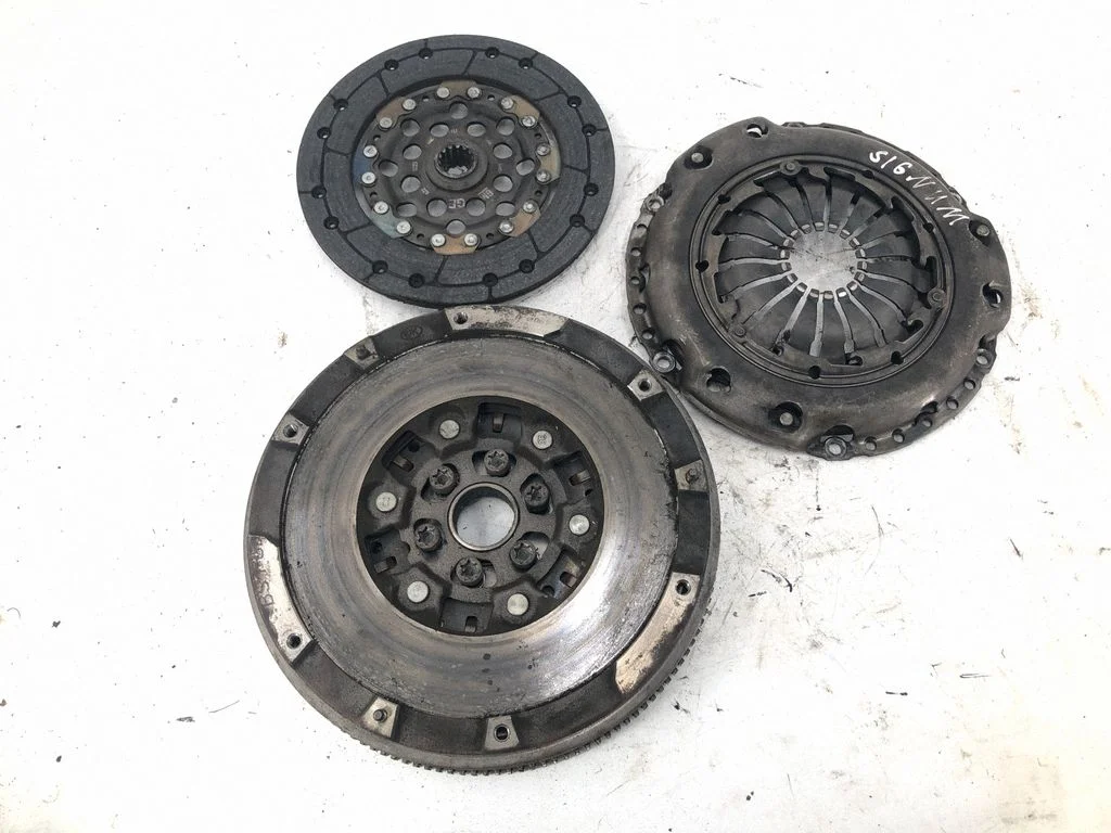 Clutch set kit – Opel Signum (2003-2008)
