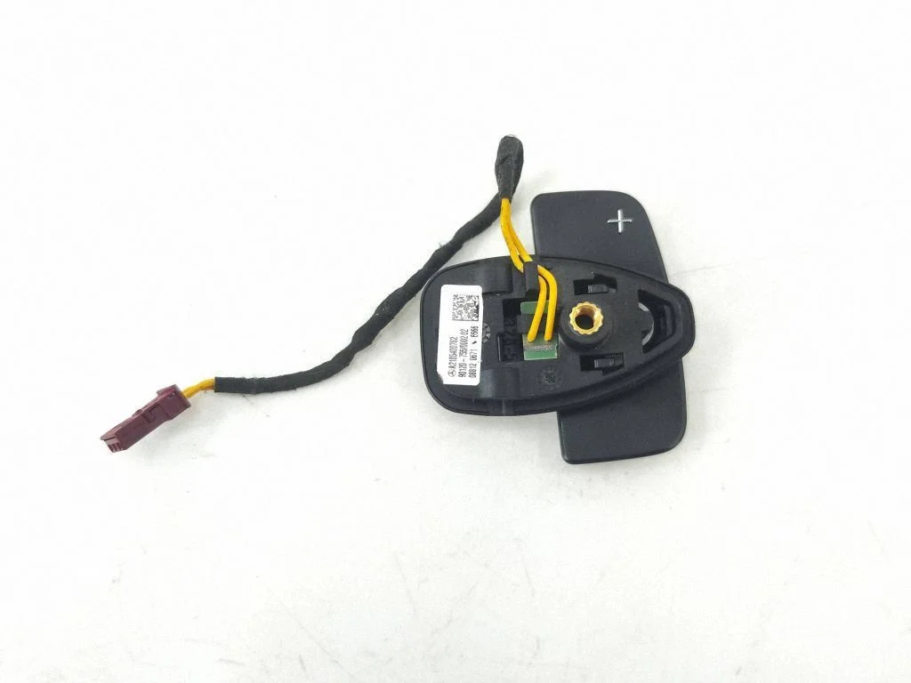 Gear shift switch/knob – Mercedes-Benz C-Class AMG W204 (2007-2014)
