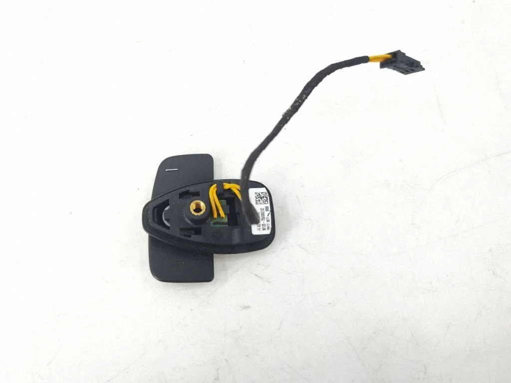 Gear shift switch/knob – Mercedes-Benz C-Class AMG W204 (2007-2014)