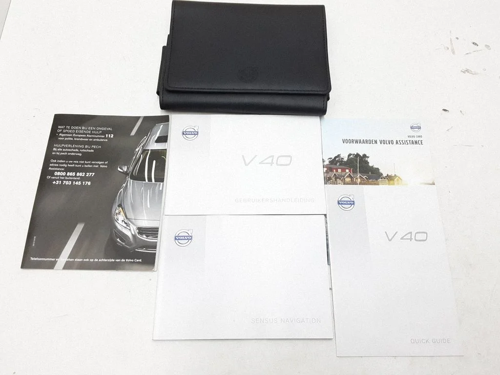Książka serwisowa – Volvo V40 (2012-2019)
