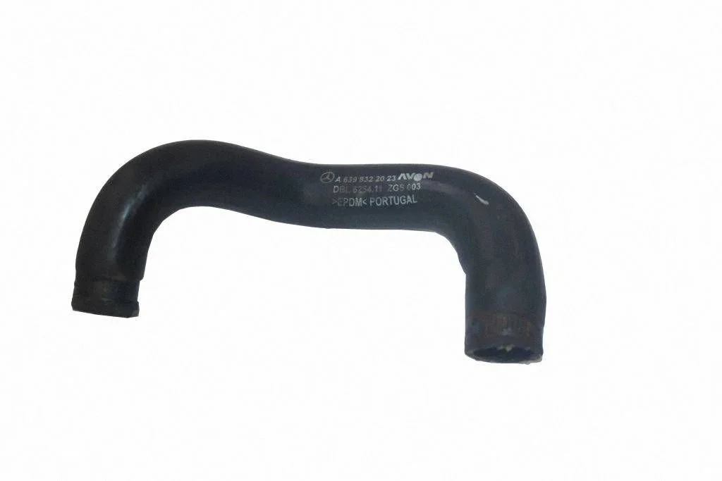 Engine coolant pipe/hose A6398322023