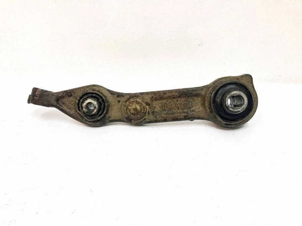 Front control arm – Mercedes-Benz E-Class W211 (2002-2009)