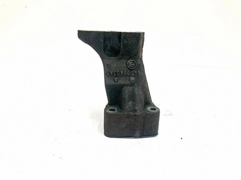 Engine mounting bracket A6420960345