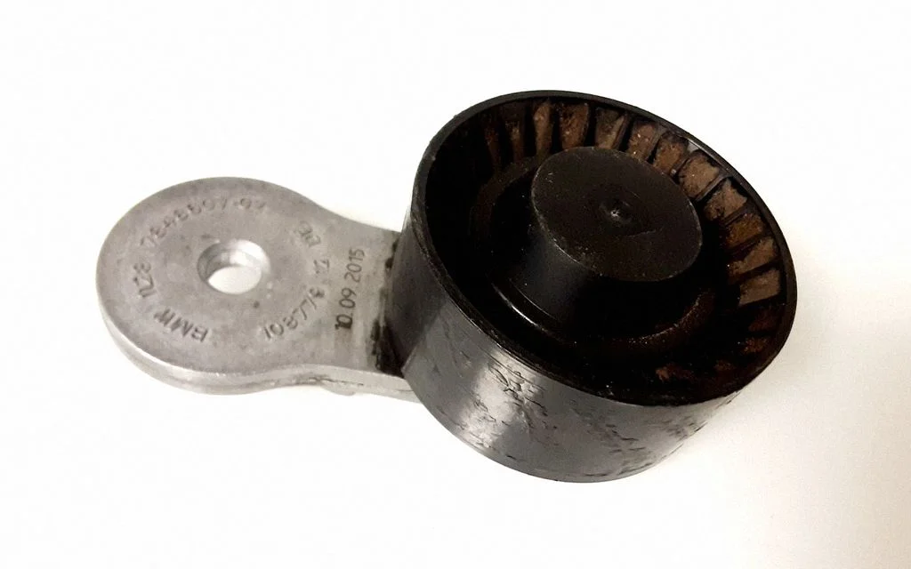 Jaotusrihma pingutaja – BMW 4-seeria F32 F33 (2013-2020)
