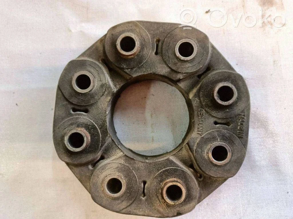 Rear prop shaft donut coupling/joint – Mercedes-Benz E-Class W211 (2002-2009)