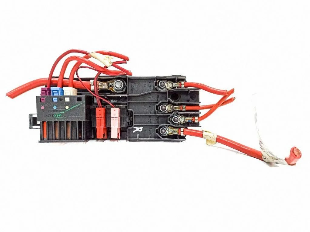 Drošinātāju kārba (komplekts) 2115452601