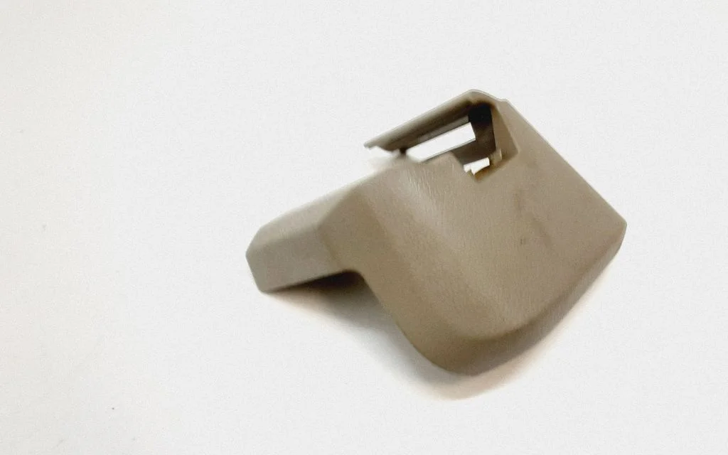 Rear seat rail trim cover – Volvo XC90 (2003-2006)
