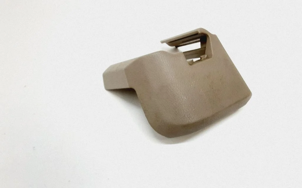 Rear seat rail trim cover – Volvo XC90 (2007-2014)