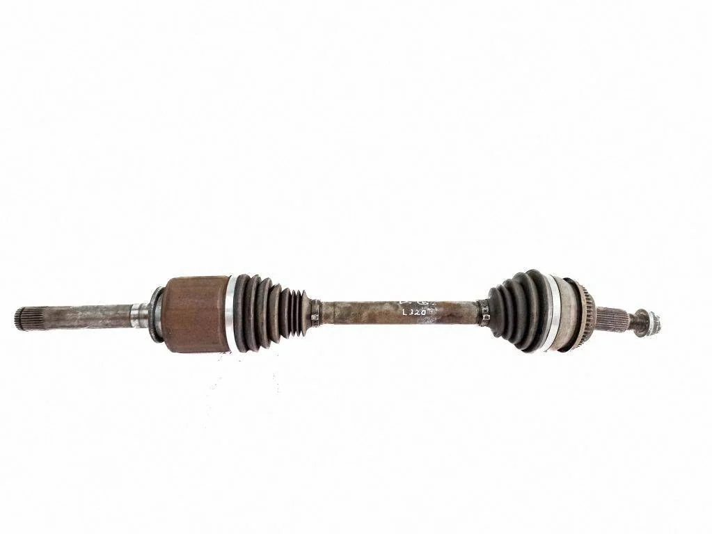 Rear driveshaft – rear right