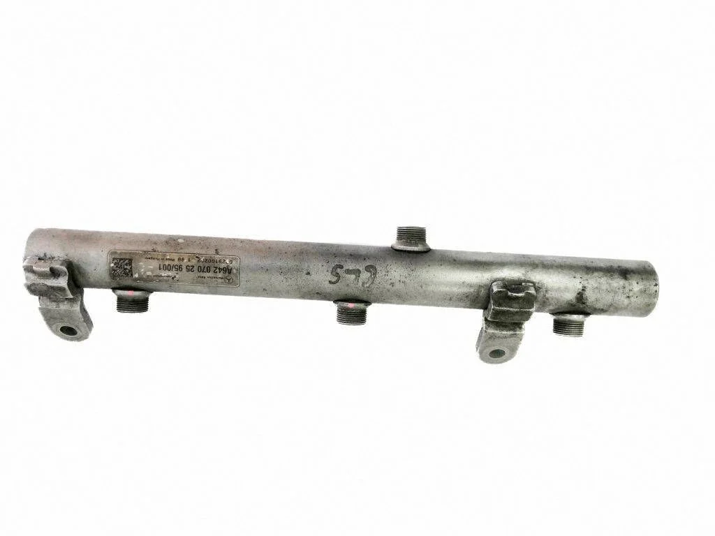 Fuel main line pipe – Mercedes-Benz CLS-Class C219 (2003-2011)