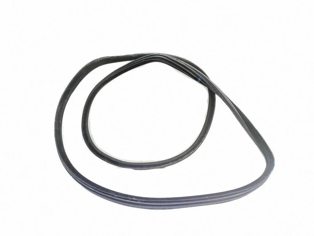 Rear door rubber seal (on body) – Land Rover Range Rover Sport L320 (2005-2013)
