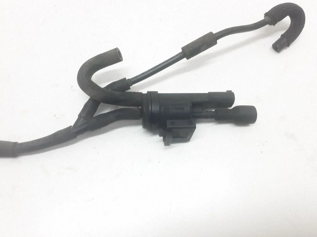 Valve vacuum – Mercedes-Benz E-Class W212 (2009-2016)