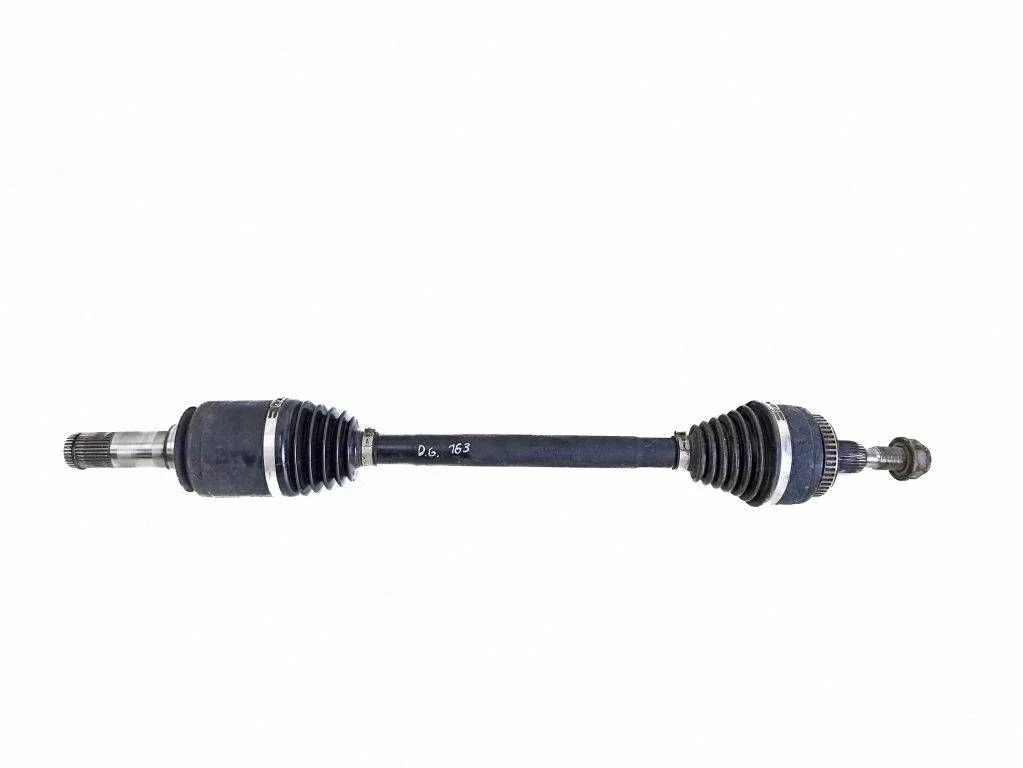 Rear driveshaft – rear right