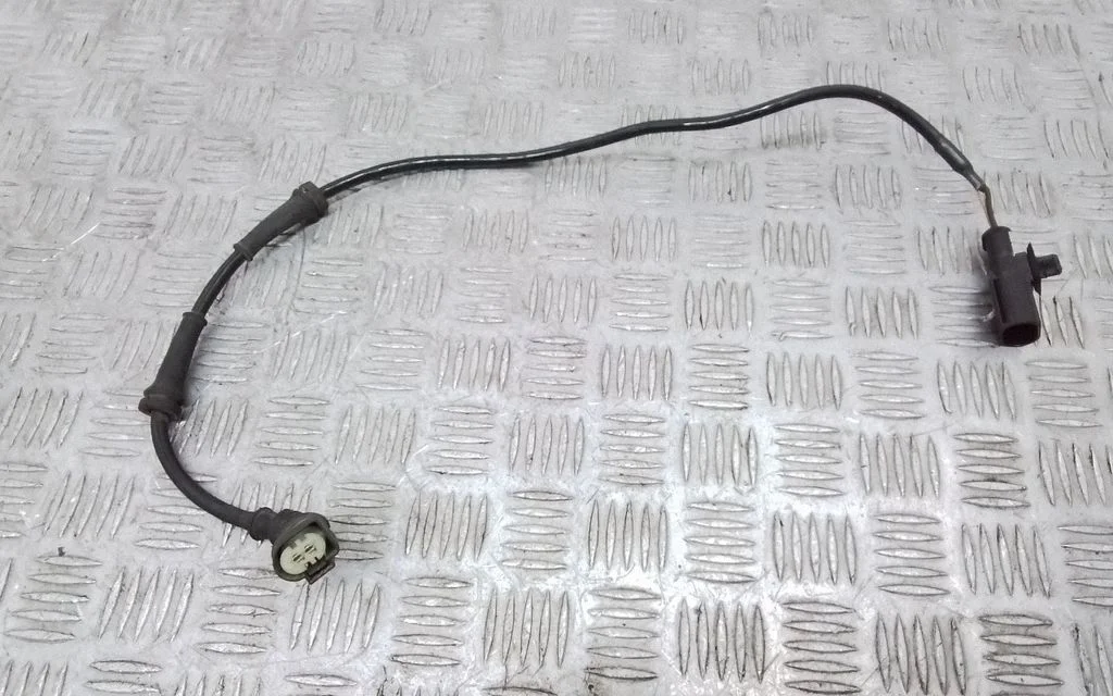 Rear ABS sensor wiring – BMW i3 (2013-)