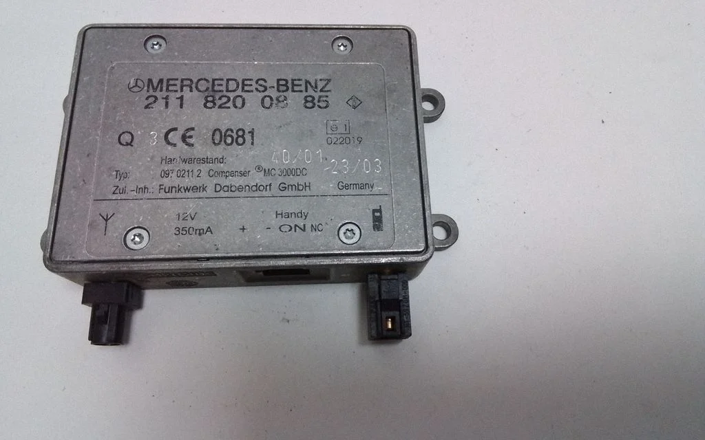 Bluetooth antenna – Mercedes-Benz E-Class W211 (2002-2009)