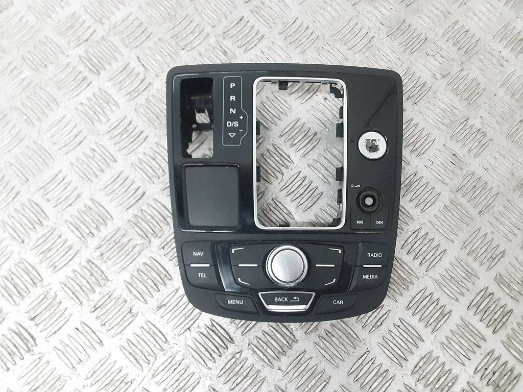 Multimediju kontrolieris 4G1919610C