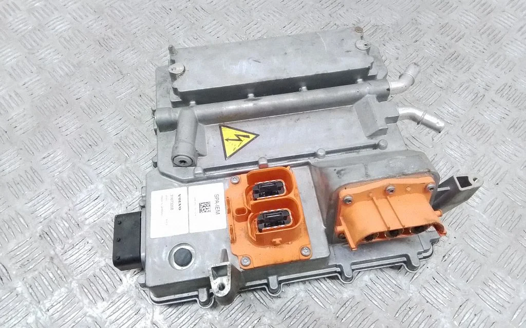Voltage converter inverter – Volvo XC90 (2014-)
