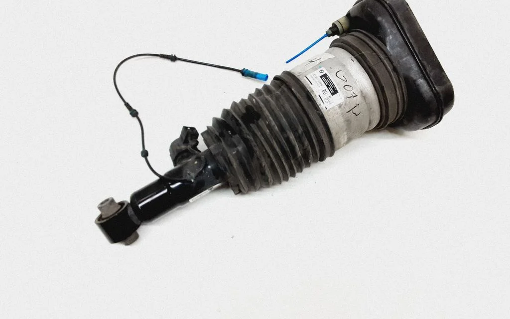 Air suspension rear shock absorber – BMW X5M G05 F95 (2019-)