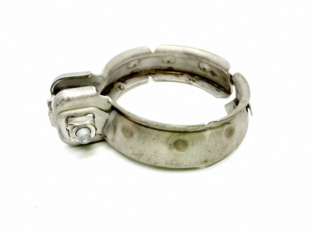 Muffler pipe connector clamp – Mercedes-Benz E-Class W212 (2009-2016)