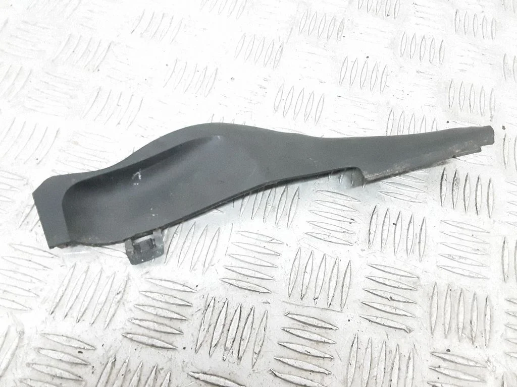 Listwa szyby przedniej – Volvo XC60 (2009-2013)