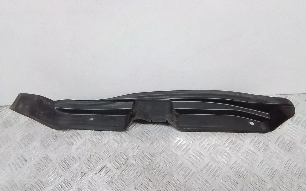 Fender end trim – Volvo S90, V90 (2016-)